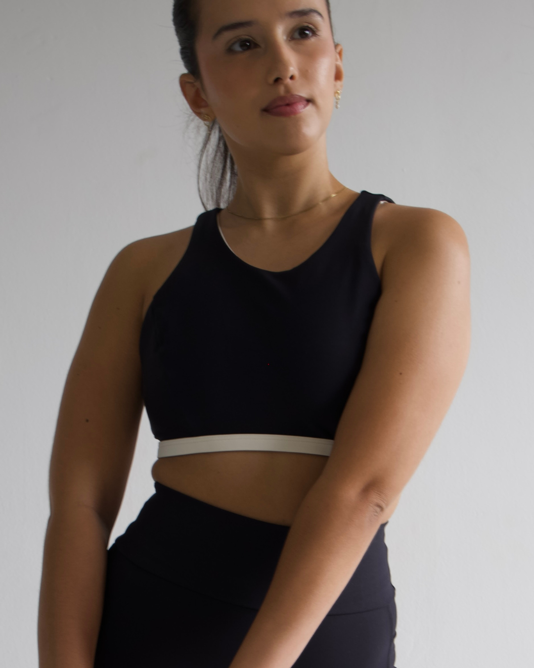 Top Tuani no lado reverso off-white (Pure Skin)